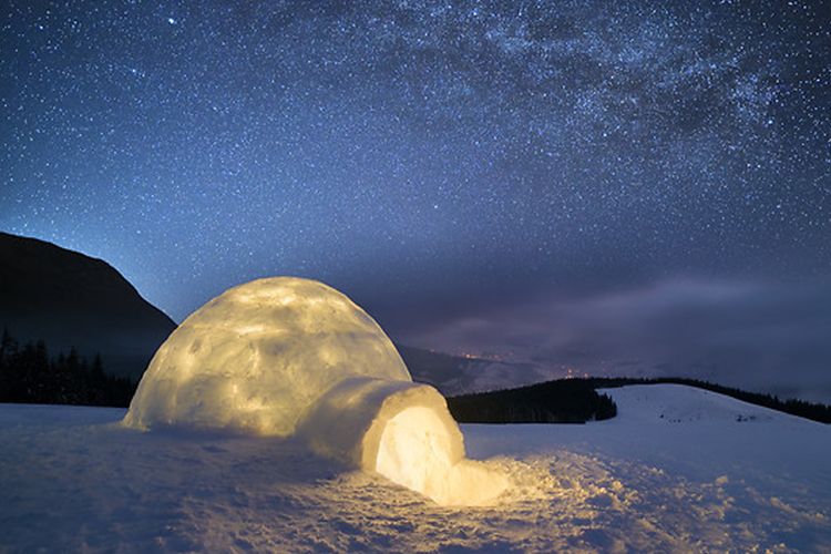 nuit en igloo durant un stage survie en hiver