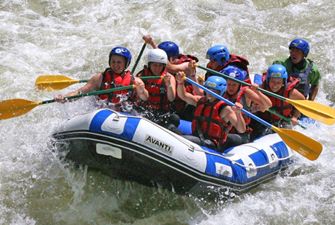 Rafting intégral dans les gorges de l'Aude - descente sportive