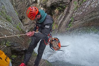 Canyons sportifs à la journée dans es Pyrénées Orientales