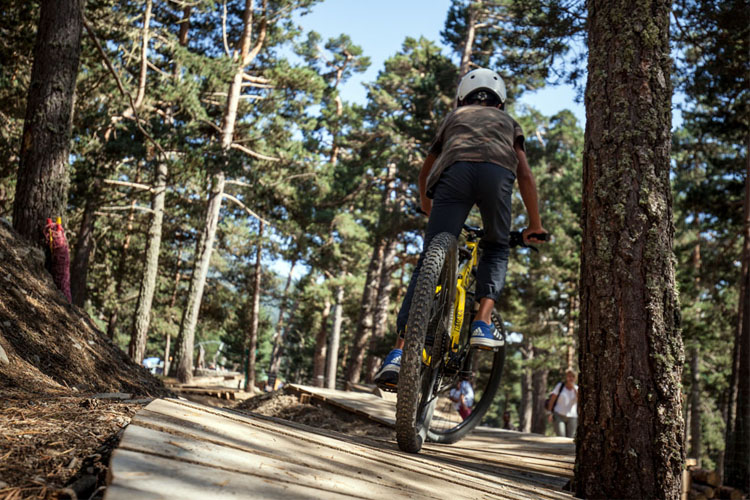 Stage VTT pour les enfants à la station de ski Les Angles