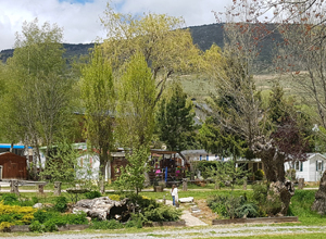 Camping la griole au coeur du chaos de Targasonne